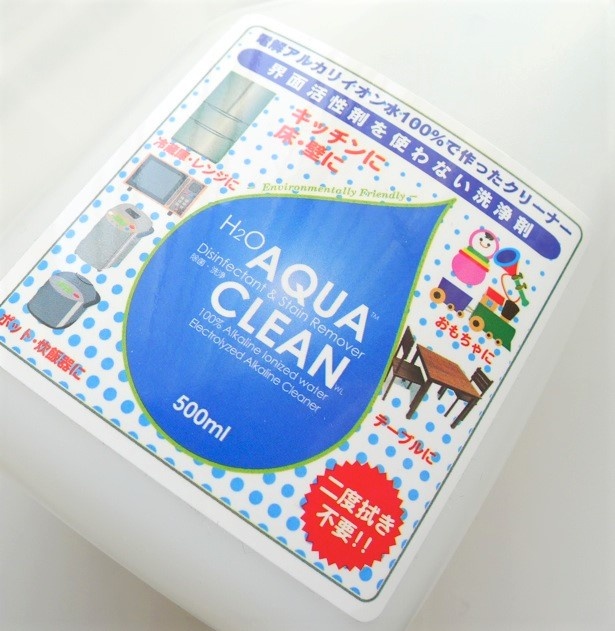 冷蔵庫、電子レンジ、鏡、プラスチックなどに、二度拭きなしで使えるなんて手軽!