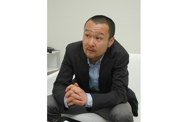 自動車ジャーナリストのサトータケシさん