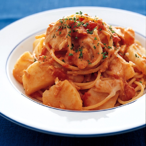とろとろチーズがパスタにからむ