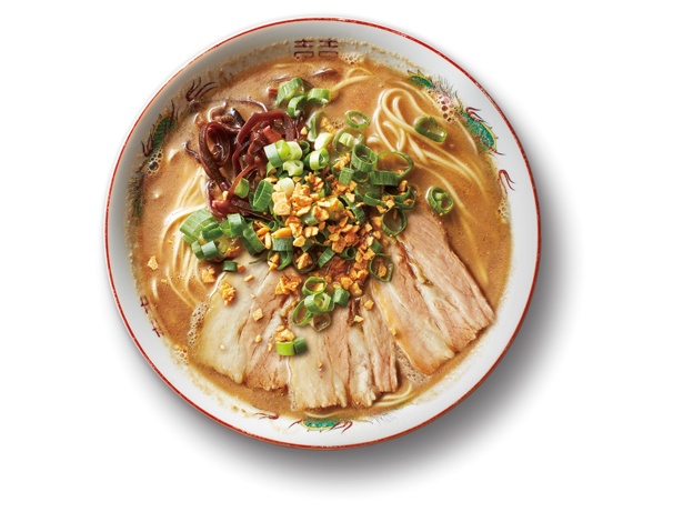 濃厚な豚骨に、ニンニクチップが合わさり魅惑的！「熊本ラーメン」 / 熊本ラーメン(熊本) / 第3幕