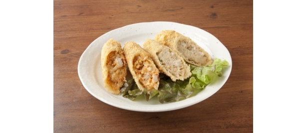 「湘南の魚 じんべえ」の豚キムチーズ棒コロ￥440（左）、ノーマル￥380。豚肉がゴロゴロ入っていて、肉汁のうま味がたっぷり！　