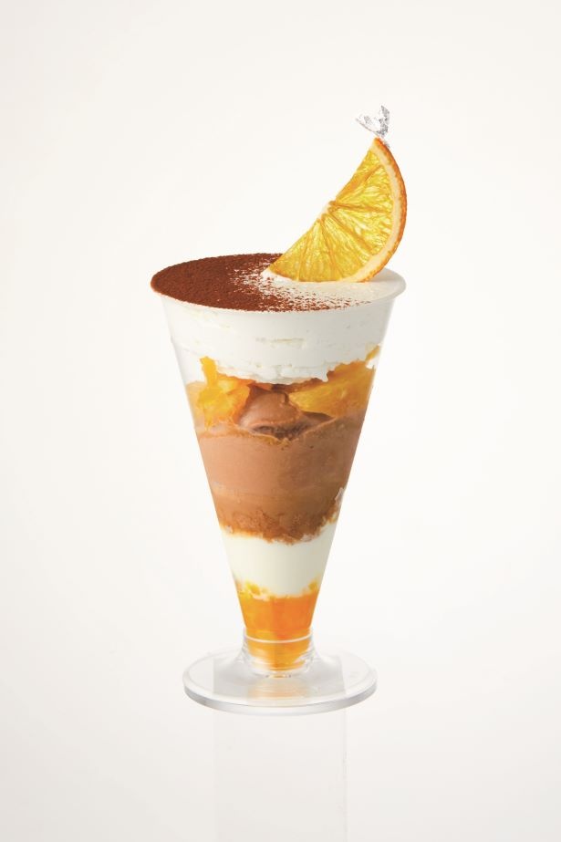「ヒオアイスクリーム」の「チョコレート×シトラス パフェ」(851円)は1日20食限定