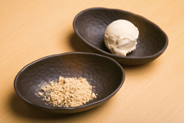 アイスクリームに使用しているきな粉は、丹波産と福井産をブレンド/祇園きなな本店
