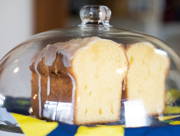 マメルクコーヒー / パウンドケーキやマフィンのほか、平戸産のレモンで作るケーキも並ぶ
