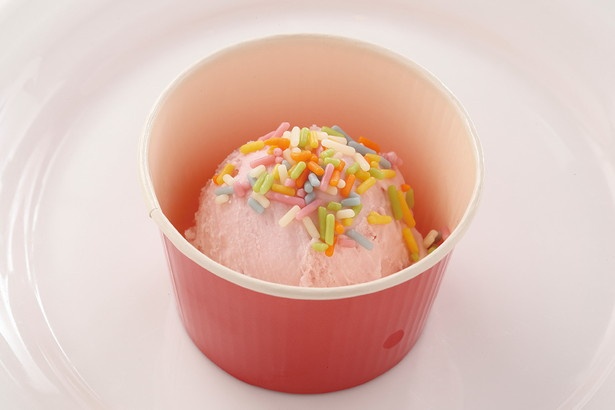 色鮮やかでポップな「カラフルストーンアイスクリーム」