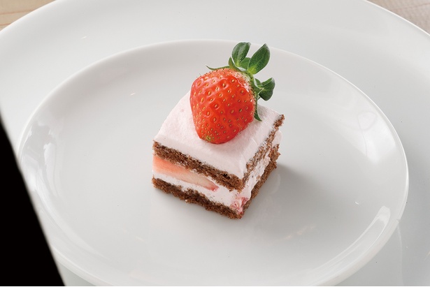 「イチゴとチョコのショートケーキ」