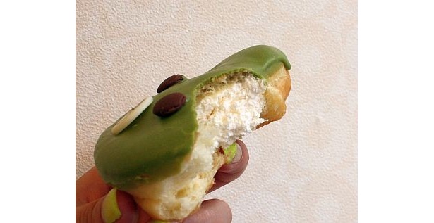 冷やした「エンゼルテディパン/くま抹茶」は、中から冷たいホイップクリームが出てきて美味し～い♪