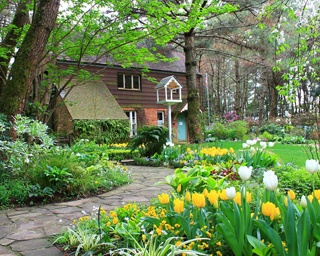 春恒例の花の祭典！宮崎県宮崎市で「英国式庭園・春のフラワーガーデンショー」開催