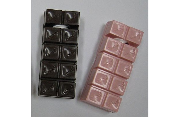 「ミルクチョコ(茶)」と「ストロベリーチョコ(ピンク)」