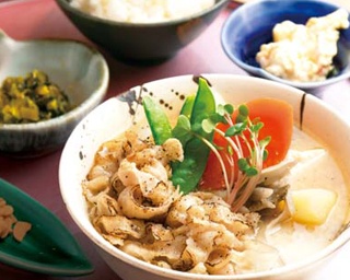 こだわり味噌と野菜に大満足！大阪・京都のボリューム満点豚汁定食4選