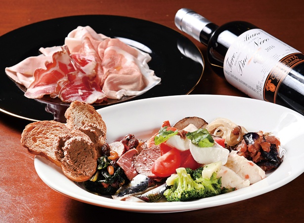 Taverna Tiberina / 前菜の盛り合わせ(1人前1200円、写真は2人前)