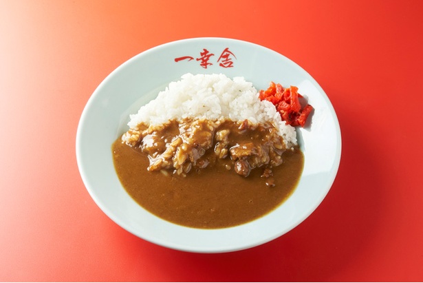 豚骨スープで煮込み、隠し味にラーメンダレを使用 / ドライブイン一幸舎 空港店