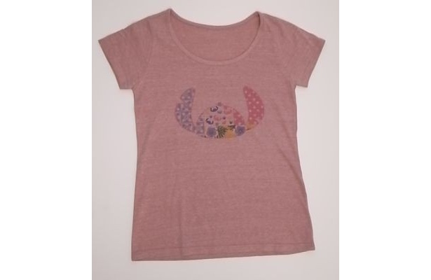 Tシャツ(3500円)も♪