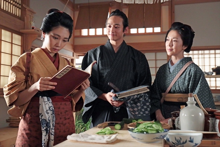 女料理人の成長と、不変の友情を描きだす