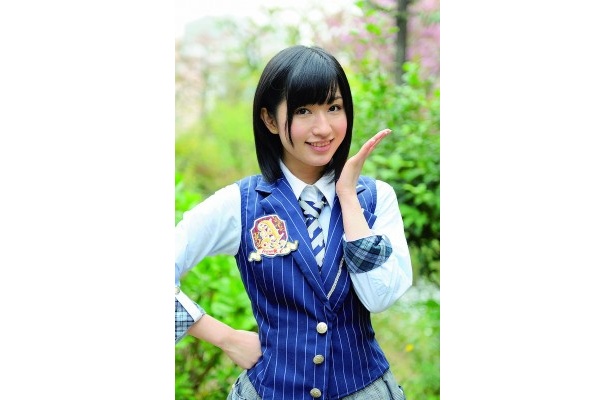 AKB48で活躍中の「はーちゃん」こと片山陽加さんがバスツアーに同行決定