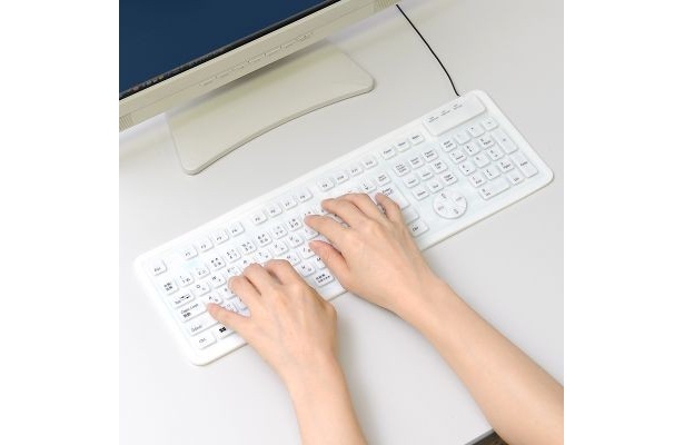 丸めた後に開けば、すぐに元通り