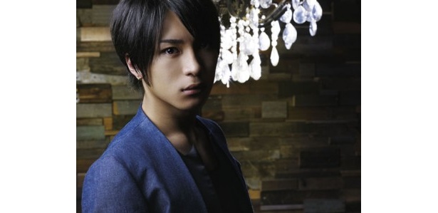 俳優としても活躍する松下優也