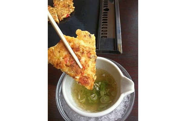 ダシ汁はサッパリとした味わい