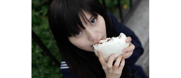 気鋭写真家・青山裕企のこだわりが随所に感じ取れる