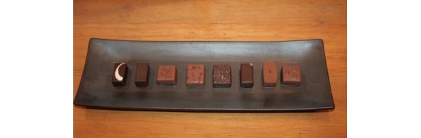 サロン・ドゥ・ショコラに出品する“DNA京都”のショコラ8種