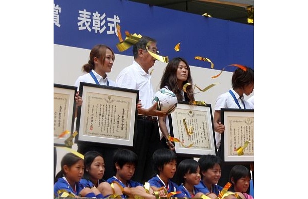 なでしこジャパンが東京都栄誉賞受賞！ 澤選手が「ロンドン五輪でも金メダルを」