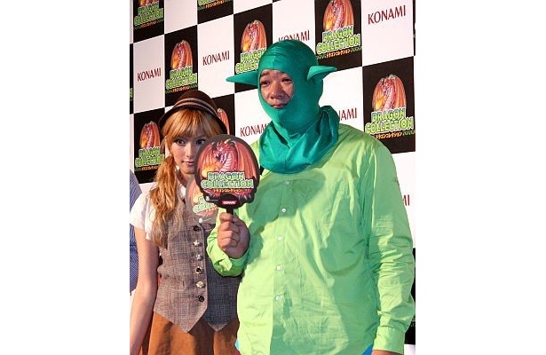 TKO・木下隆行さんも頑張ってコスプレしたものの不満顔