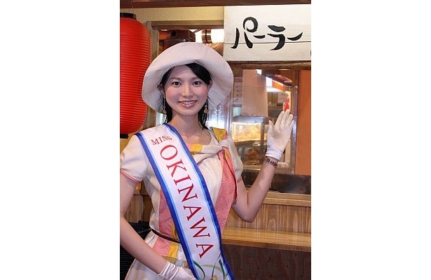 2011 ミス沖縄の比嘉章祐子さんが「銀座わしたショップ」をPR！