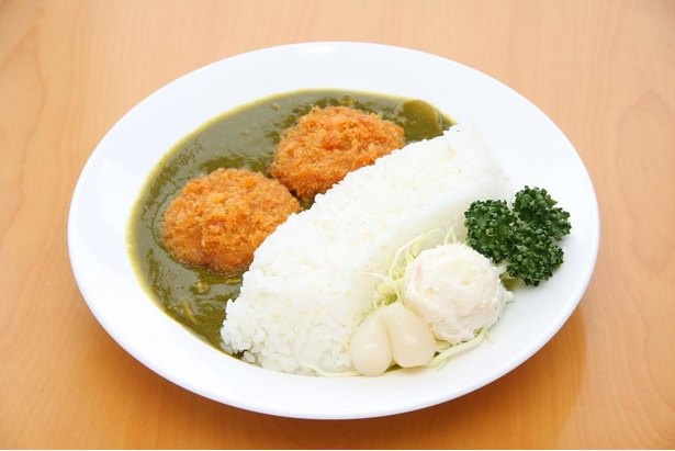 アートのように楽しんで食べたい黒部ダムカレー1100円