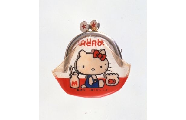【画像】年代物のキティグッズも！