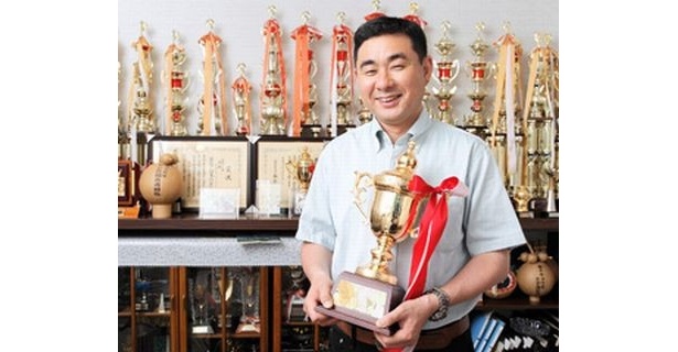 花火ファンの間でつとに知られた花火師、北日本花火興業の社長・今野義和さん