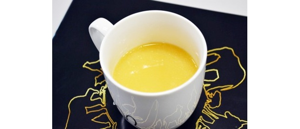 非常に濃厚で、舌触りの良いスープに仕上がっている