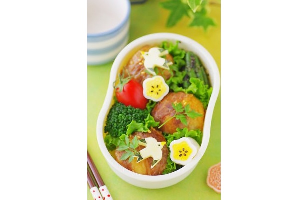 見た目にも鮮やかな「かもめとお花のお弁当」