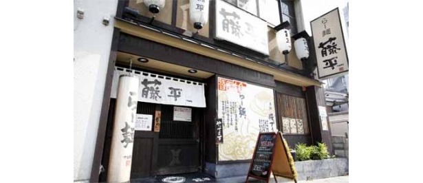お洒落な雰囲気の店なので、女性でも入りやすい。（写真は堂島店）