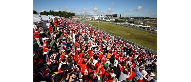 2010　F1日本グランプリにて可夢偉特別応援席の様子