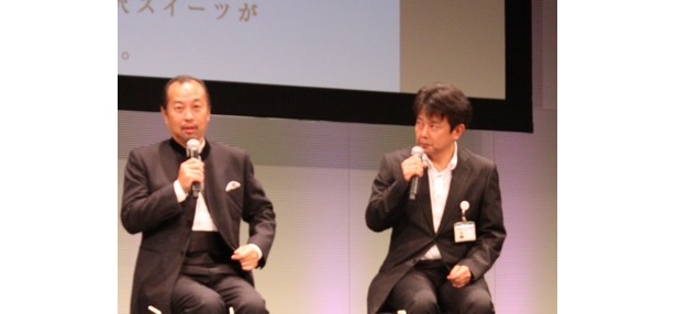 世界的ソムリエの田崎真也さんが「お酒とスイーツ」をテーマにトークを展開