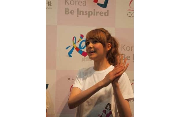 ショーで着用した「Blooming（ブルーミング）」の服について、「女の子らしくて、小さめサイズが自分にフィットする」とコメント