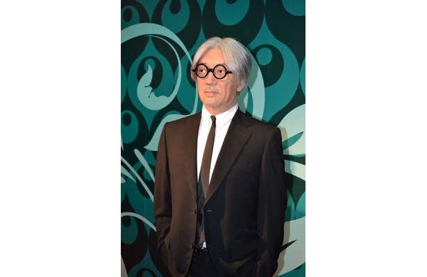 坂本龍一もフィギュアになって登場