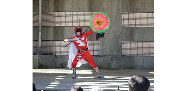 MCOの宣伝マンと呼ばれるほど、派手でマジックが上手なザ、ハートマン