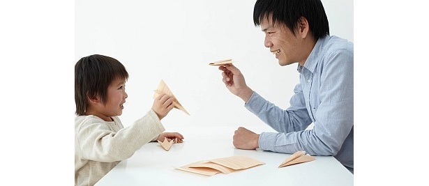 親子で木の香りを楽しみながら、遊んで、学べる