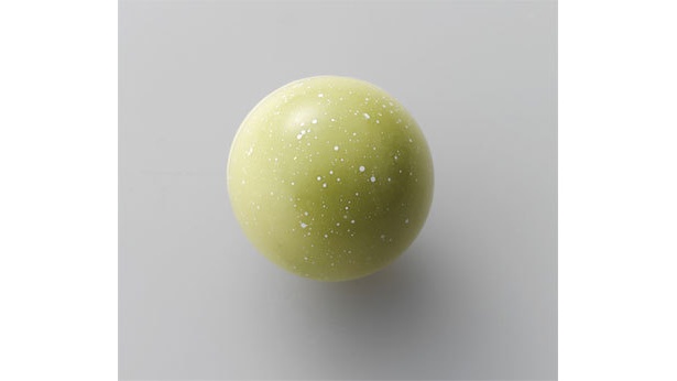 天王星（ライム）：ライムの涼感が口の中で爽やかに溶ける、さっぱりとした風味のガナッシュ