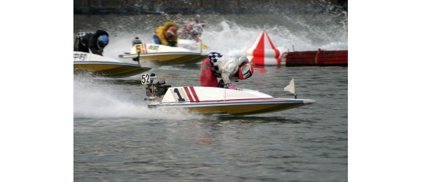 ボートレース福岡の初心者教室を開催！