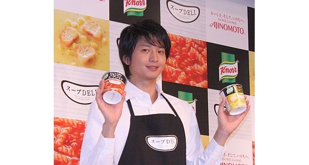 「恋愛に効くスープがあるんだったら、ぼくも飲みたいな」とポロリ