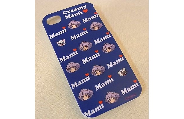 iPhoneケース(2625円)もお洒落！