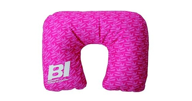 「Braniff ネックピロー」
