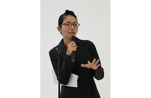 映画『アンを探して』の監督で今作のプロデューサーを務める宮平貴子氏