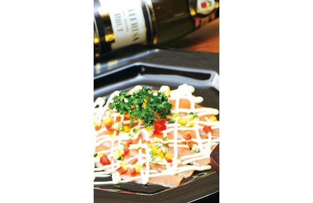 スモークサーモン(700円)