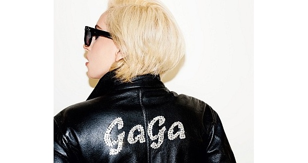 「LADY GAGA×TERRY RICHARDSON」 メインビジュアル 