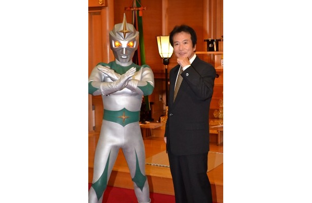 ミラーマンと石田さんの2ショット、格好良い！