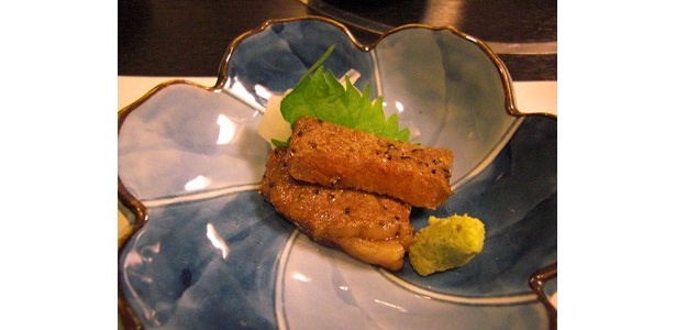 飛騨牛ステーキ　大垣産名水わさび添え
