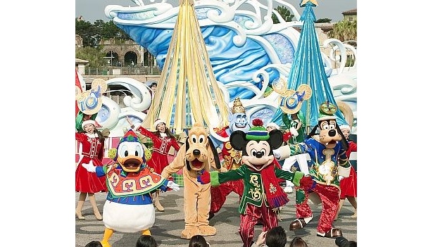 【画像】限定ダッフィーグッズが手に入る東京ディズニーシーでは初開催のクリスマスショーも登場！